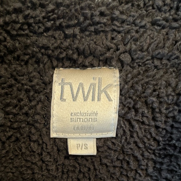 Twik Zip Up Sweater - Picture 3 of 4
